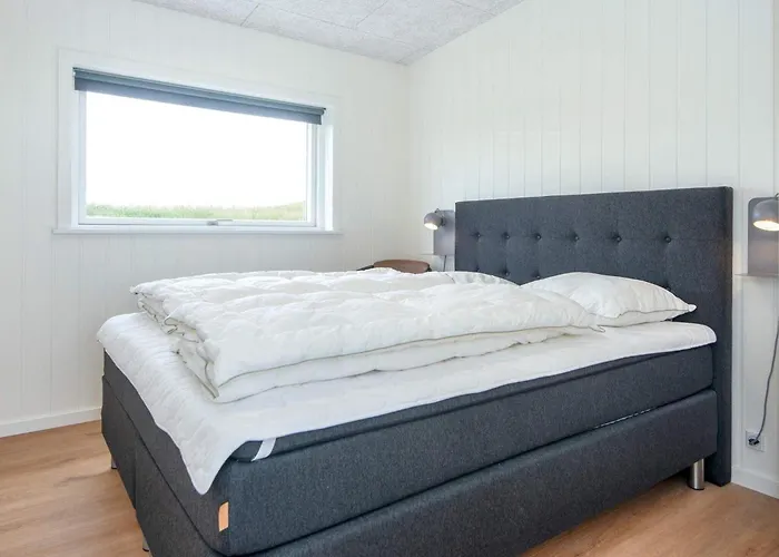Holiday home 5 Star In Lemvig-by Traum *